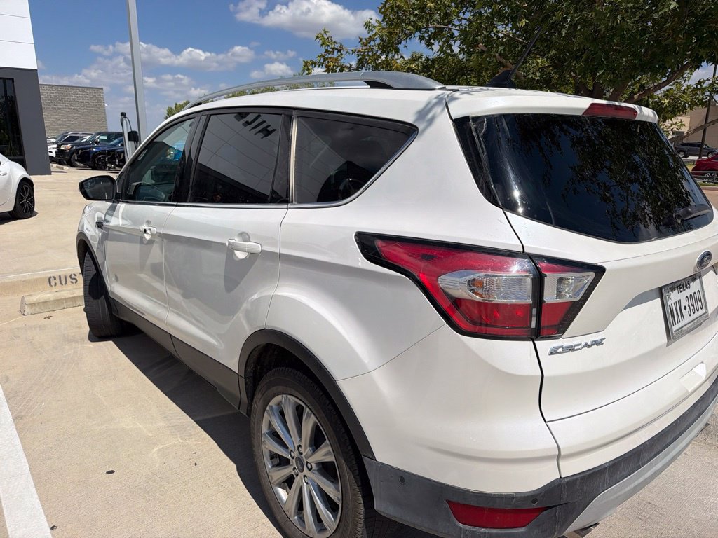 Used 2018 Ford Escape Titanium AWD/4WD image 9