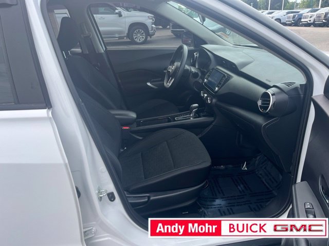 Used 2023 Nissan Kicks SV FWD image 42