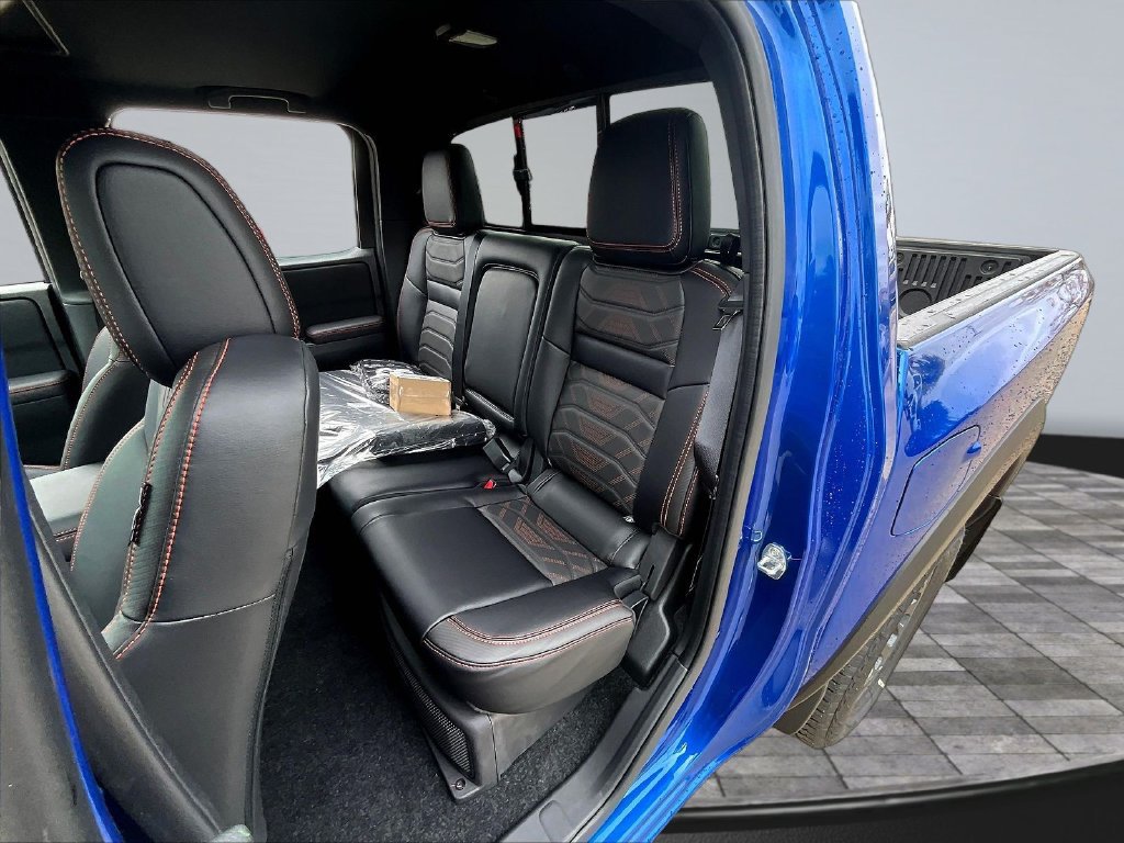 New 2027 Nissan Frontier PRO-4X w/ Pro Premium Package AWD/4WD image 30