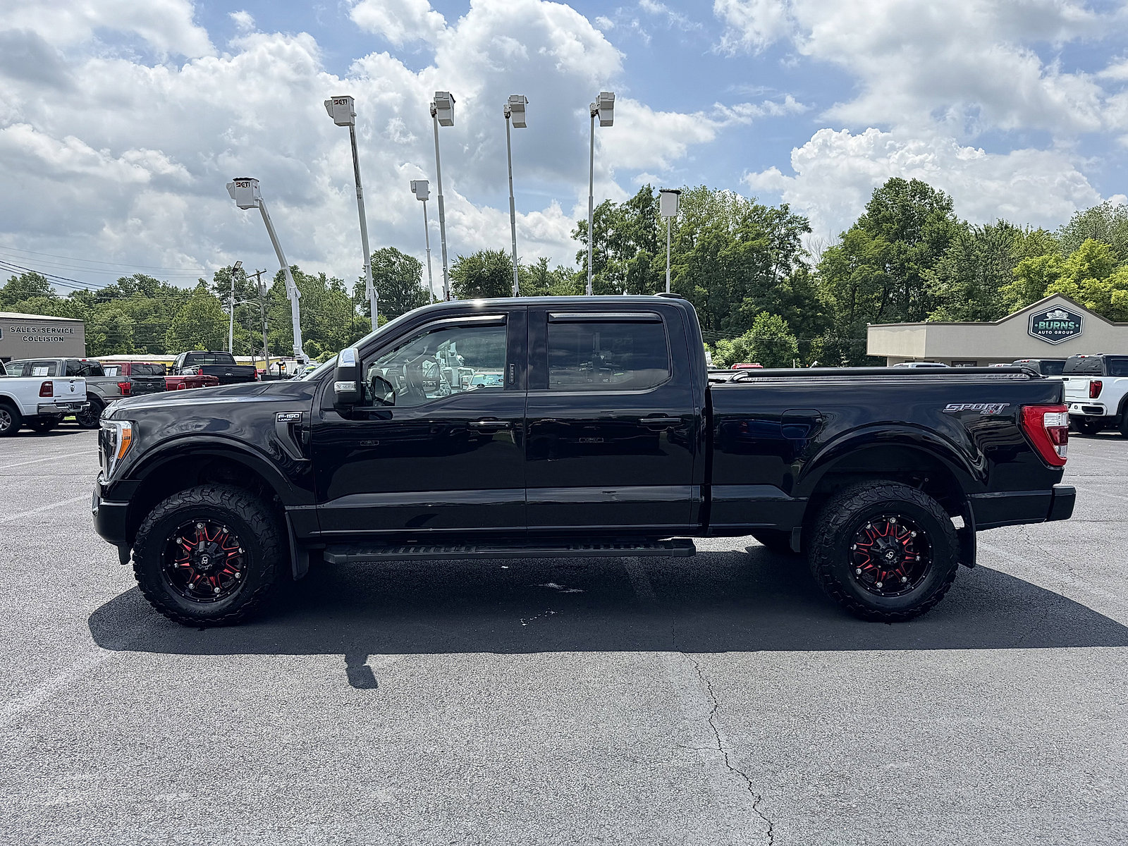 Used 2021 Ford F150 Lariat image 6