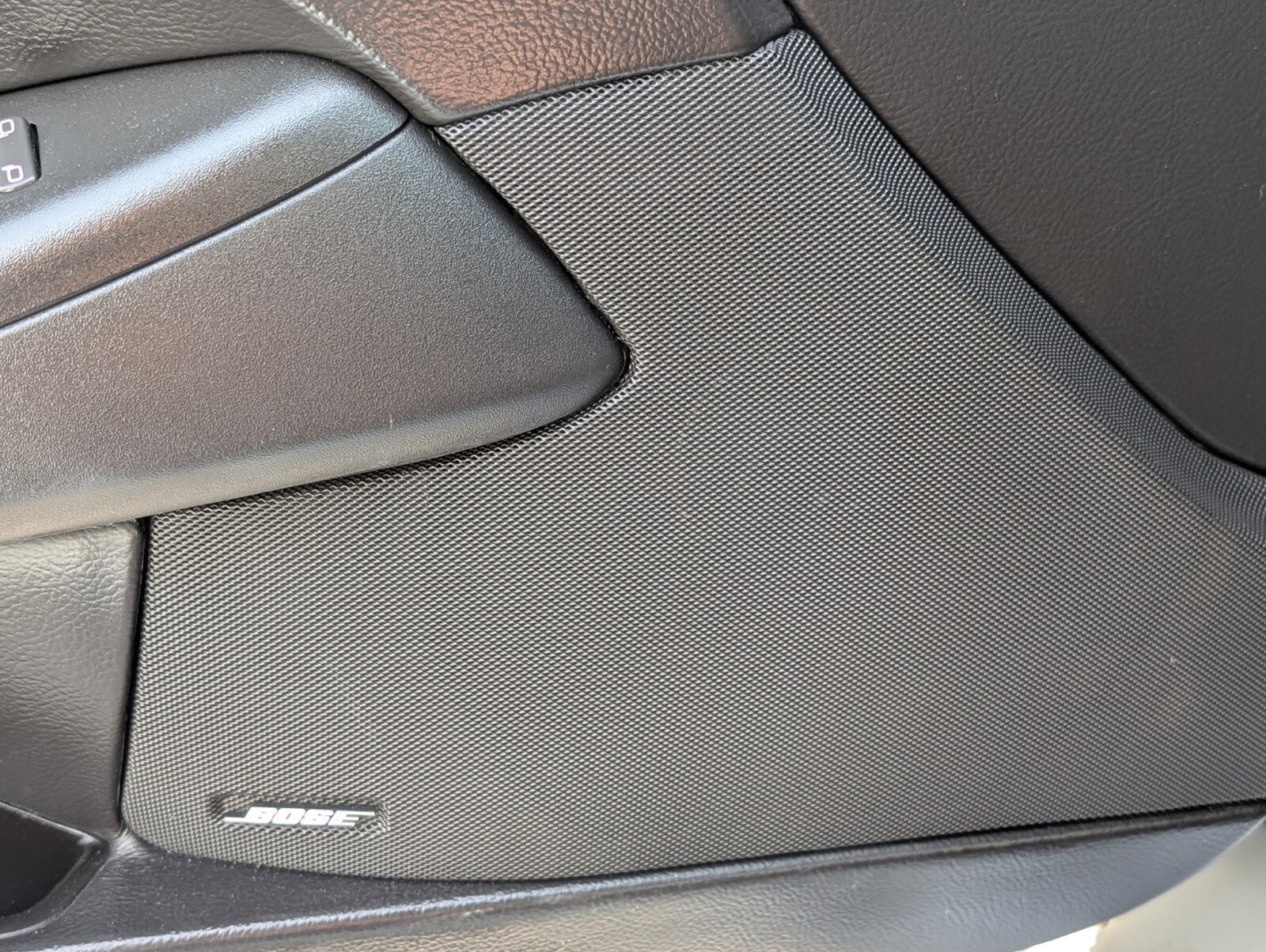 Used 2010 Chevrolet Corvette Convertible w/ Preferred Equipment Group image 36