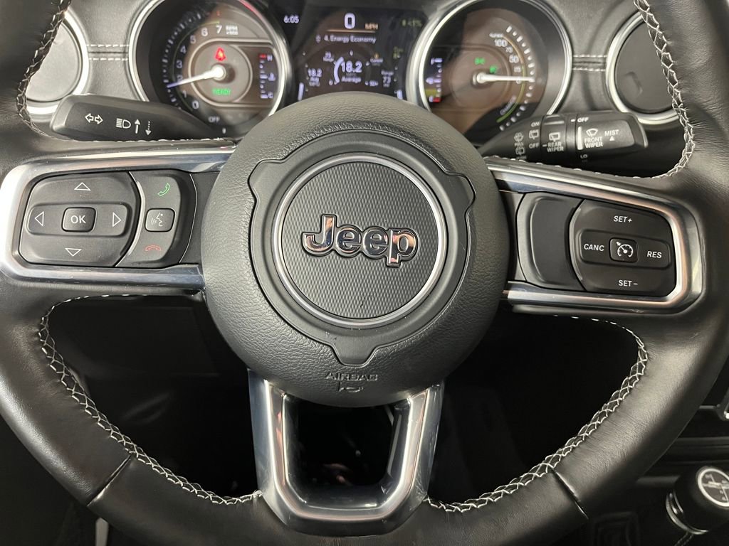 Used 2022 Jeep Wrangler Unlimited Sahara image 22