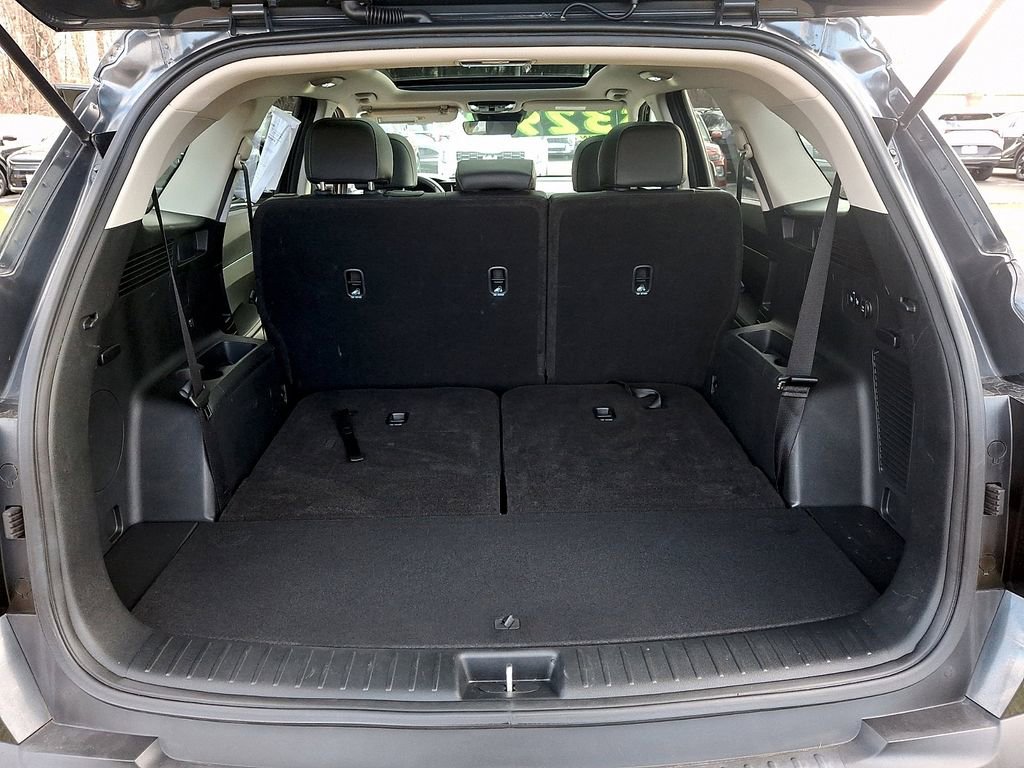 Certified 2022 Kia Sorento S w/ Panoramic Sunroof Package image 28