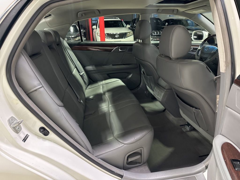 Used 2008 Toyota Avalon Limited image 35