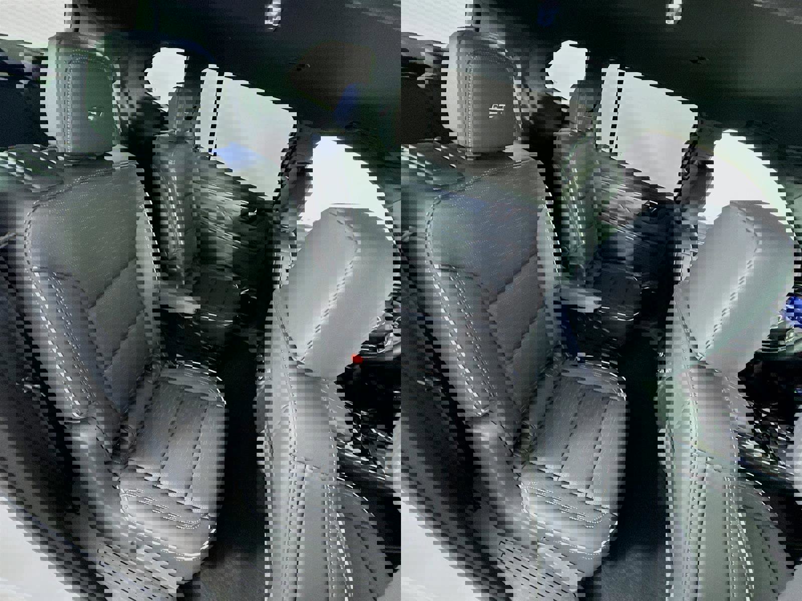 New 2025 Buick Enclave Sport Touring w/ Super Cruise Package image 29