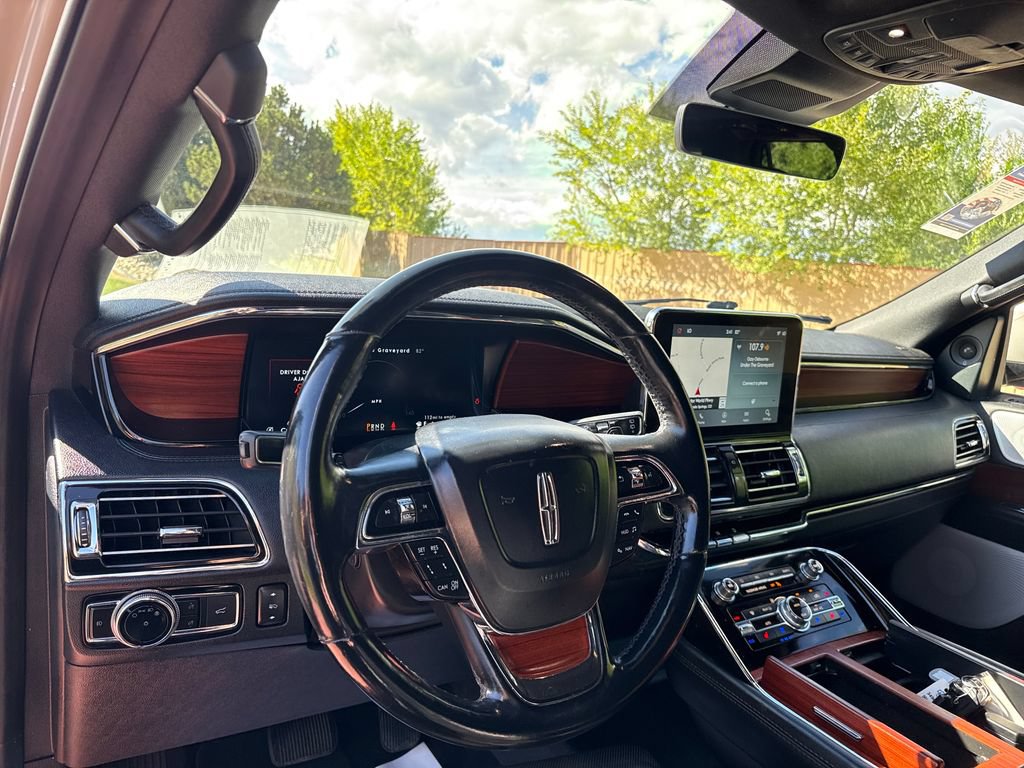 Certified 2021 Lincoln Navigator L Reserve AWD/4WD image 13