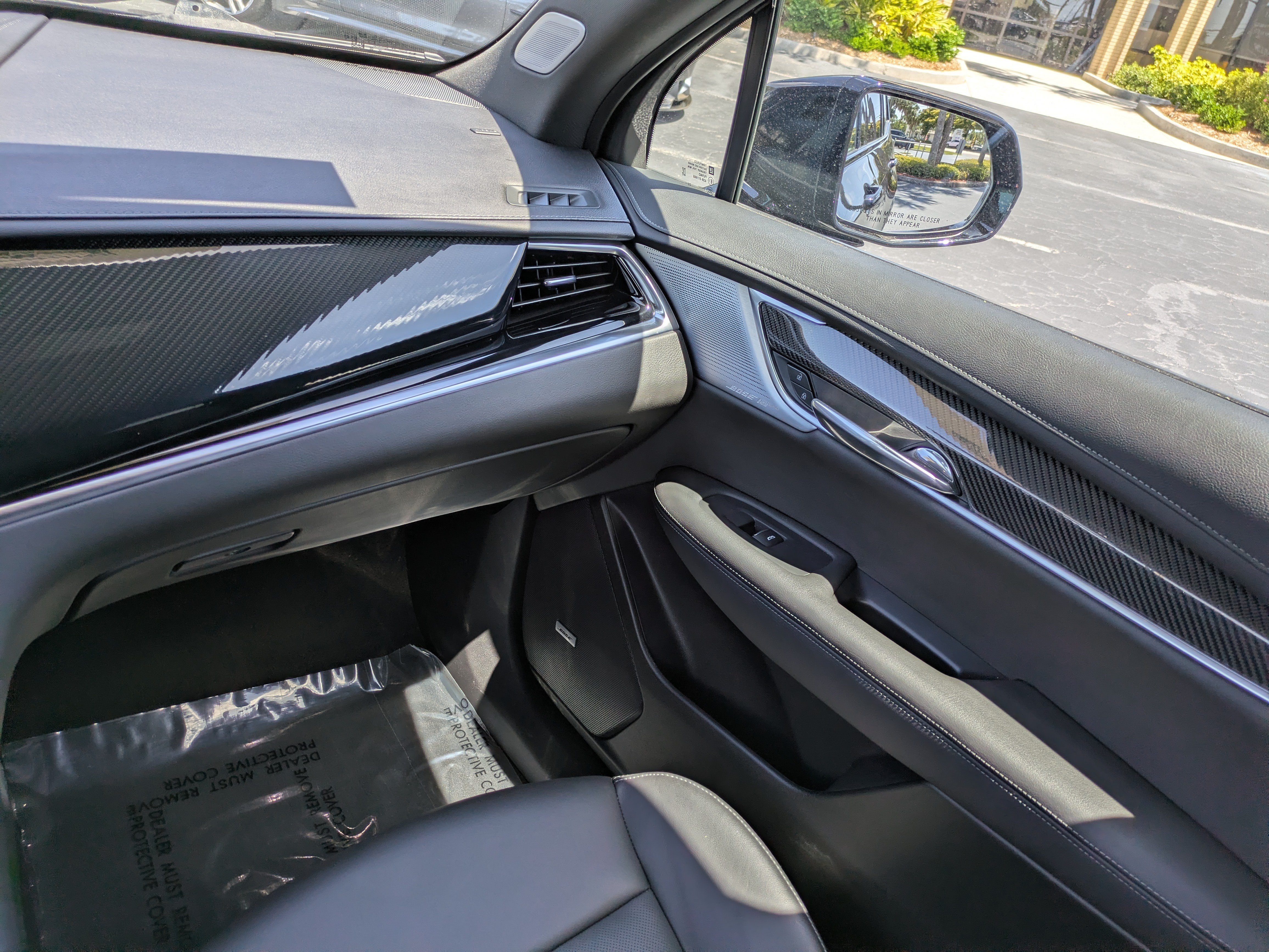 Certified 2024 Cadillac XT6 Sport w/ LPO, Floor Liner Package AWD/4WD image 15