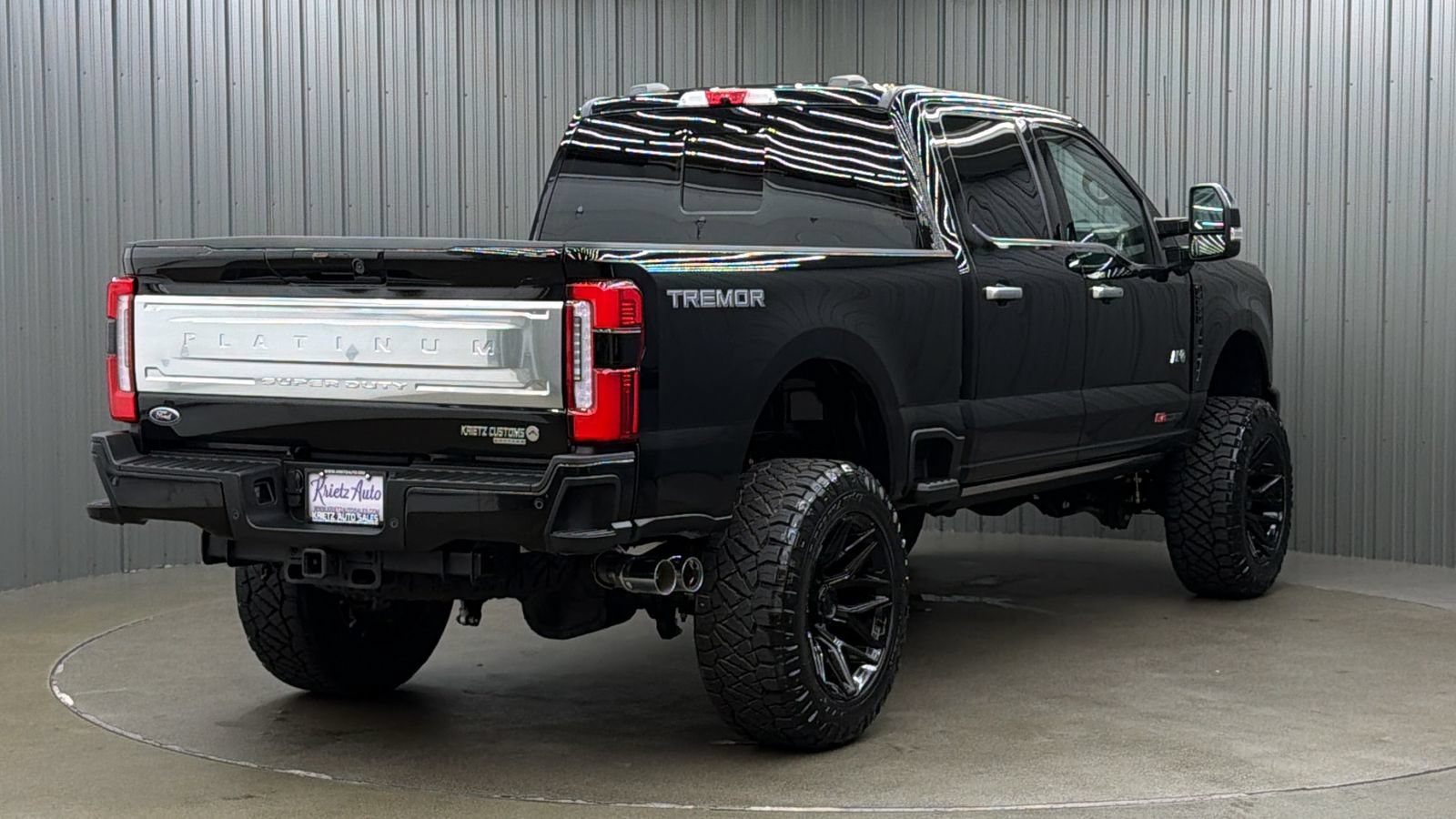 Used 2026 Ford F250 Platinum w/ Platinum Plus Package AWD/4WD image 5