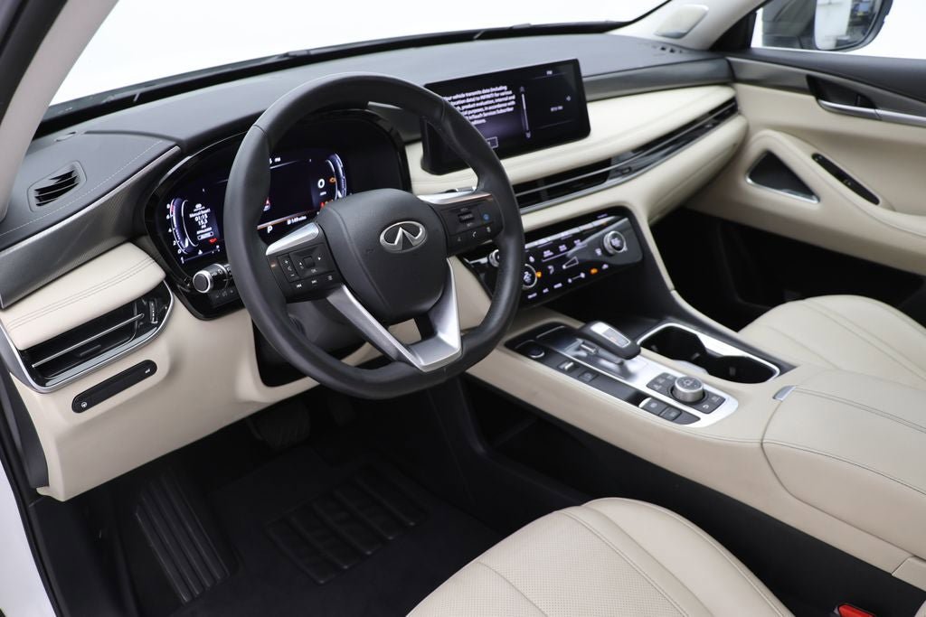 Used 2023 INFINITI QX60 Luxe w/ Performance Audio Package image 13