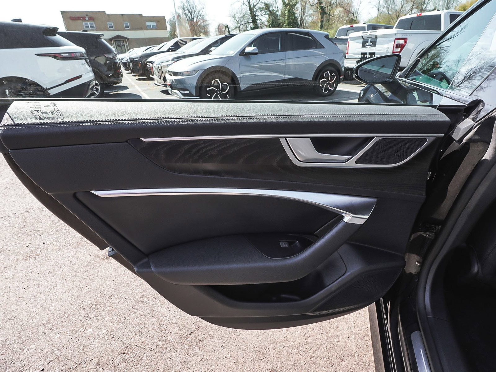 Used 2023 Audi A7 3.0T Premium w/ Convenience Package image 11