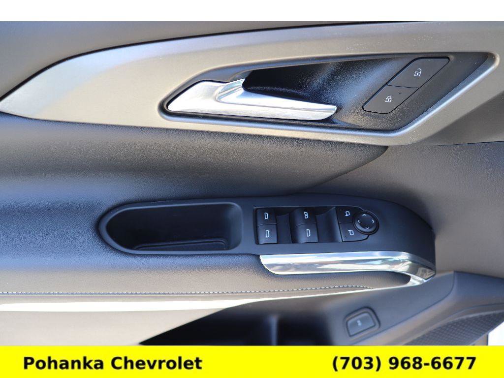 Certified 2025 Chevrolet Traverse LT w/ LPO, Floor Liner Package AWD/4WD image 19