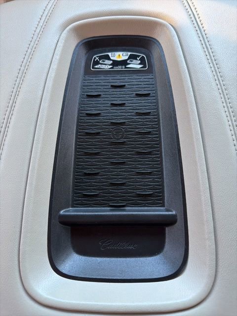 Used 2016 Cadillac Escalade ESV Premium image 14