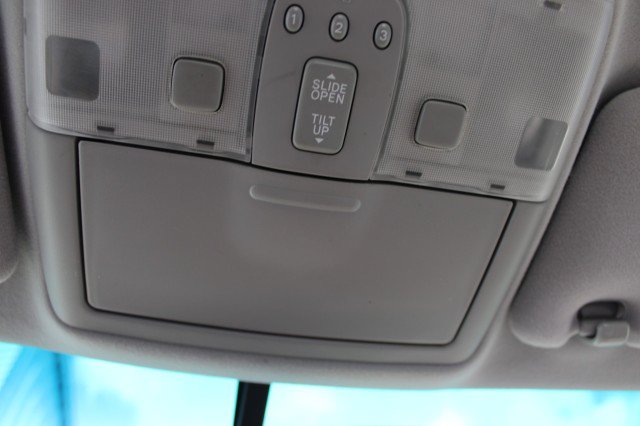 Used 2005 Lexus ES 330 FWD image 29