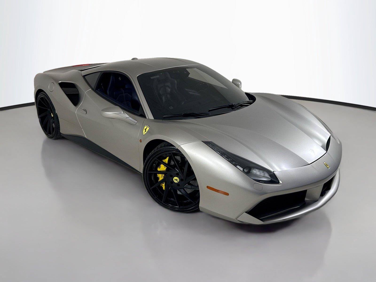 Used 2016 Ferrari 488 GTB RWD image 37
