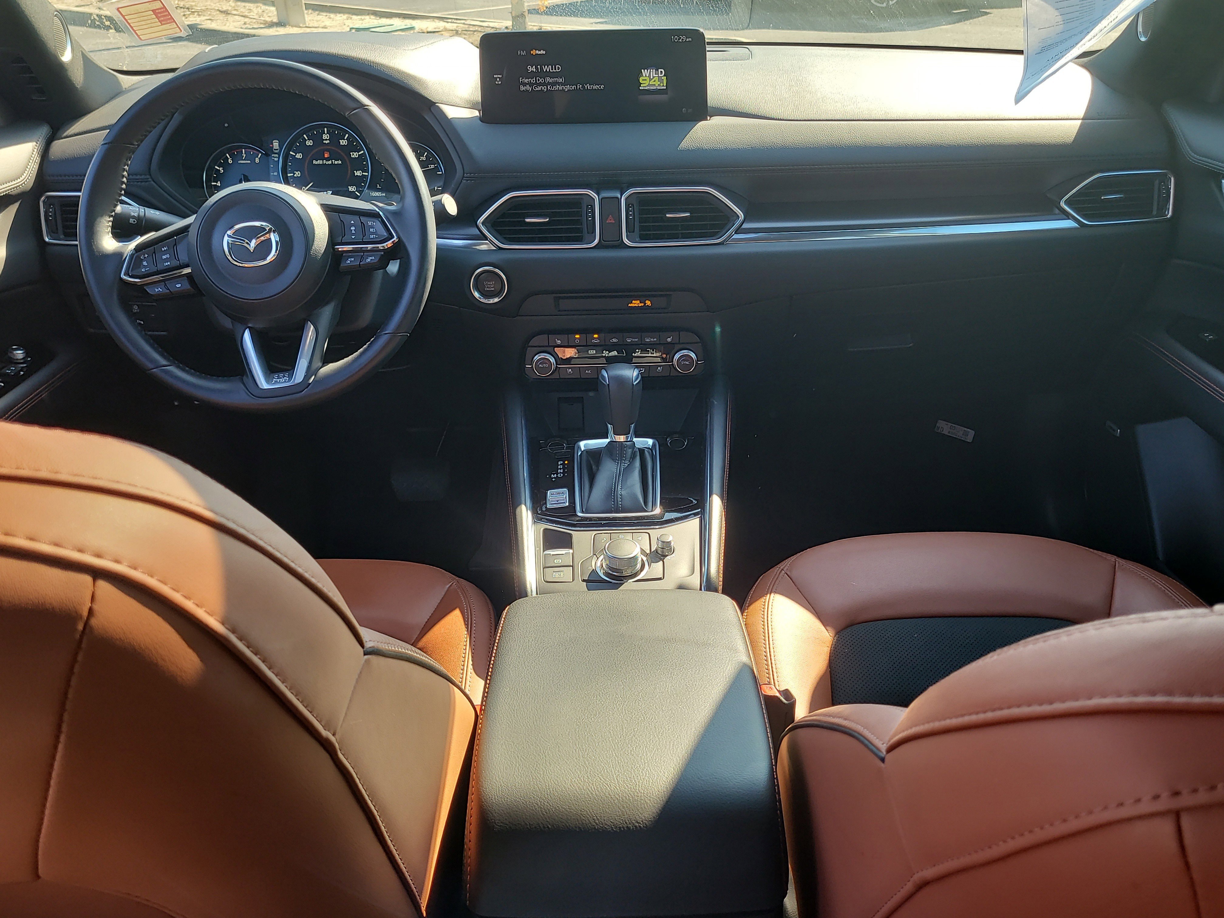 Used 2025 MAZDA CX-5 Carbon Edition image 16