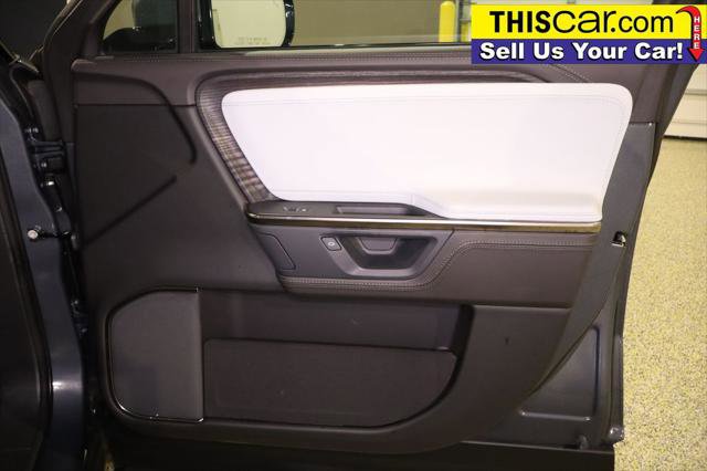 Used 2025 Rivian R1S Adventure image 35