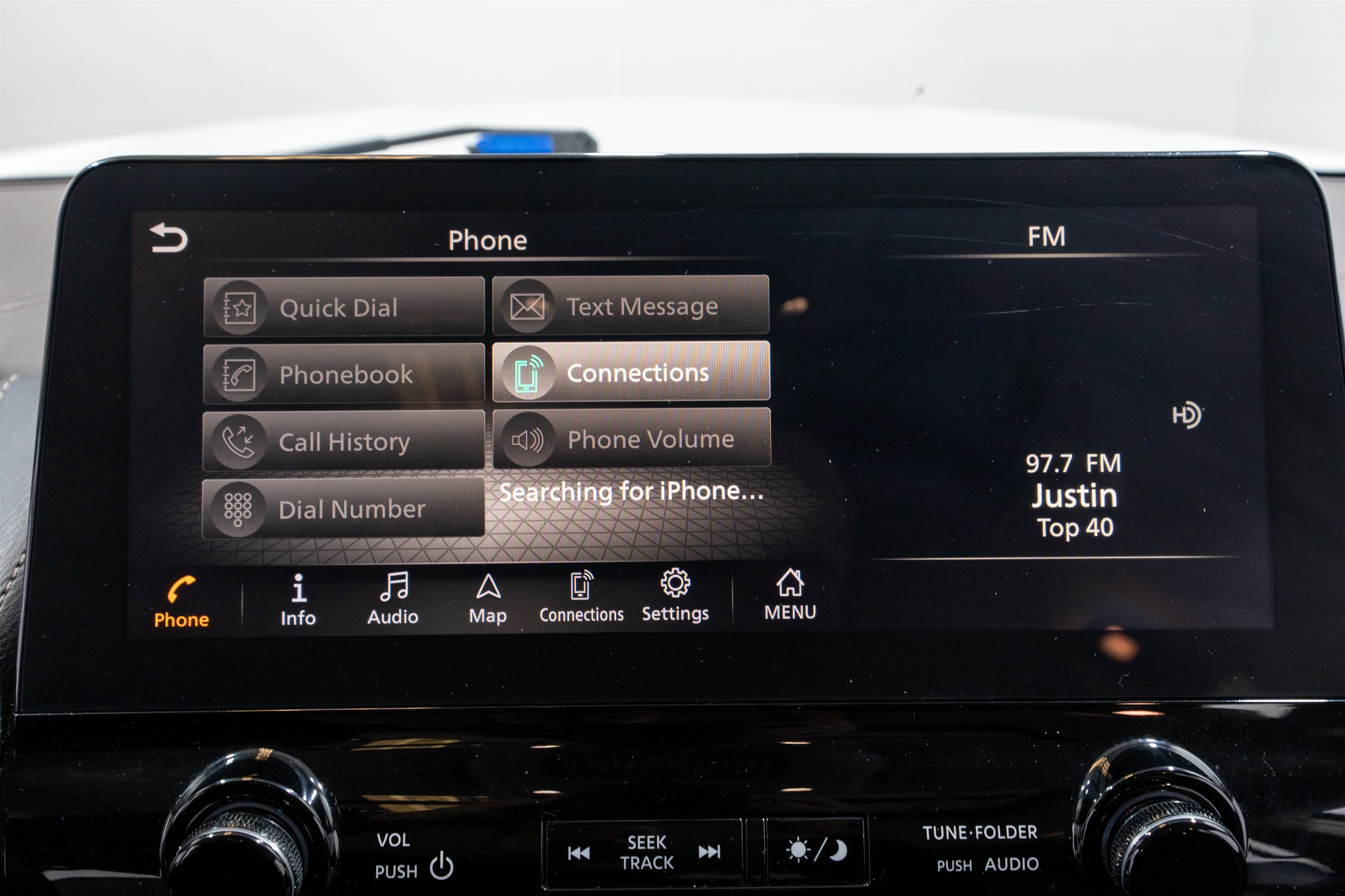 Used 2023 Nissan Armada Platinum w/ Captain's Chairs Package image 21