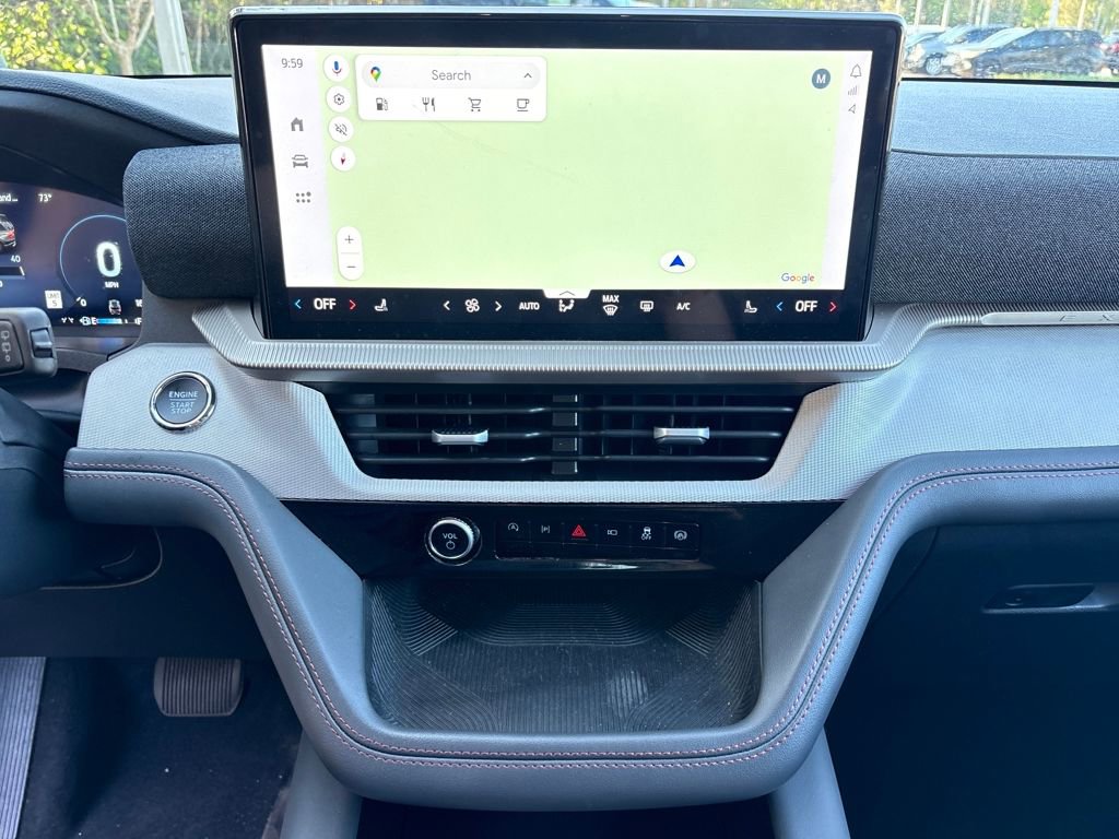 Used 2025 Ford Explorer Active image 23