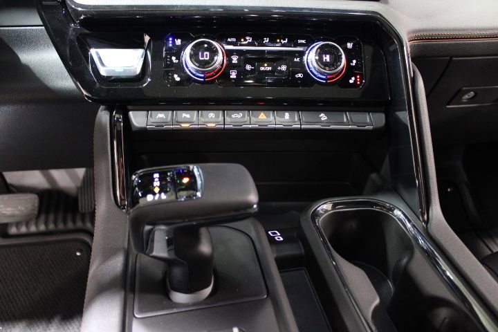 New 2026 GMC Sierra 1500 AT4 w/ AT4 Premium Package image 36