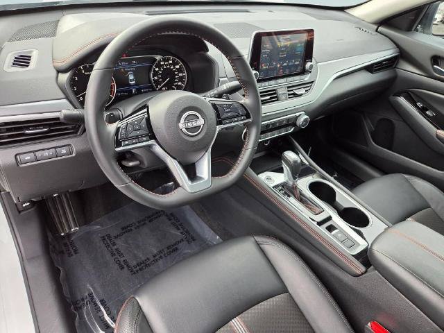 Certified 2025 Nissan Altima 2.5 SR AWD/4WD image 14