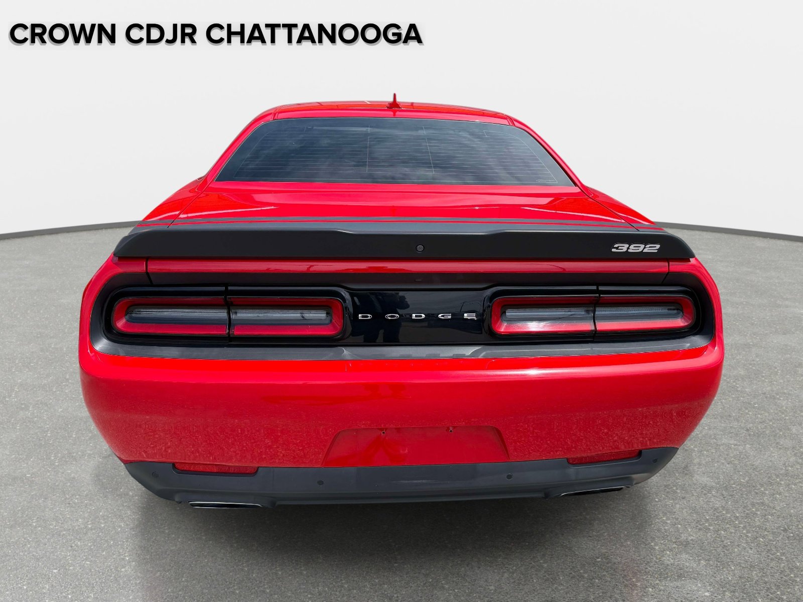 Used 2016 Dodge Challenger R/T Scat Pack RWD image 4