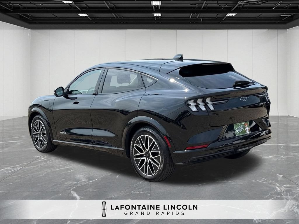 Used 2024 Ford Mustang Mach-E Premium AWD/4WD image 3