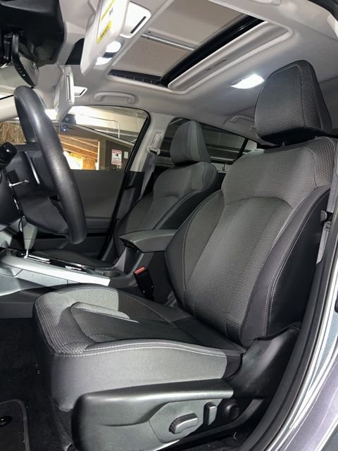 Used 2024 Subaru Crosstrek 2.0i Premium image 8