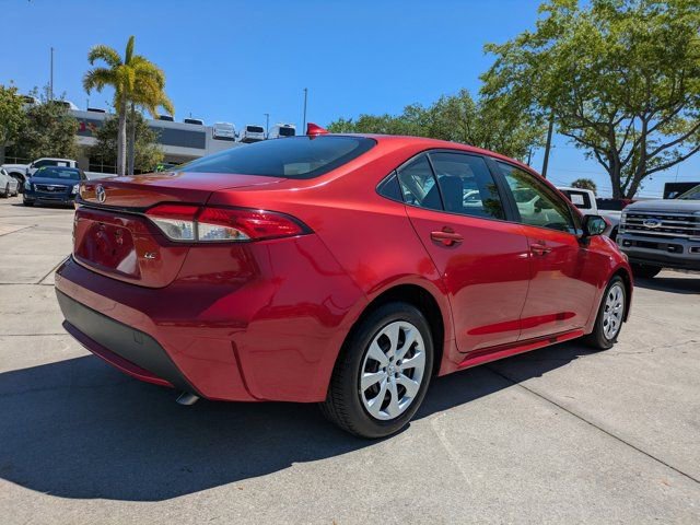 Used 2020 Toyota Corolla LE FWD image 7