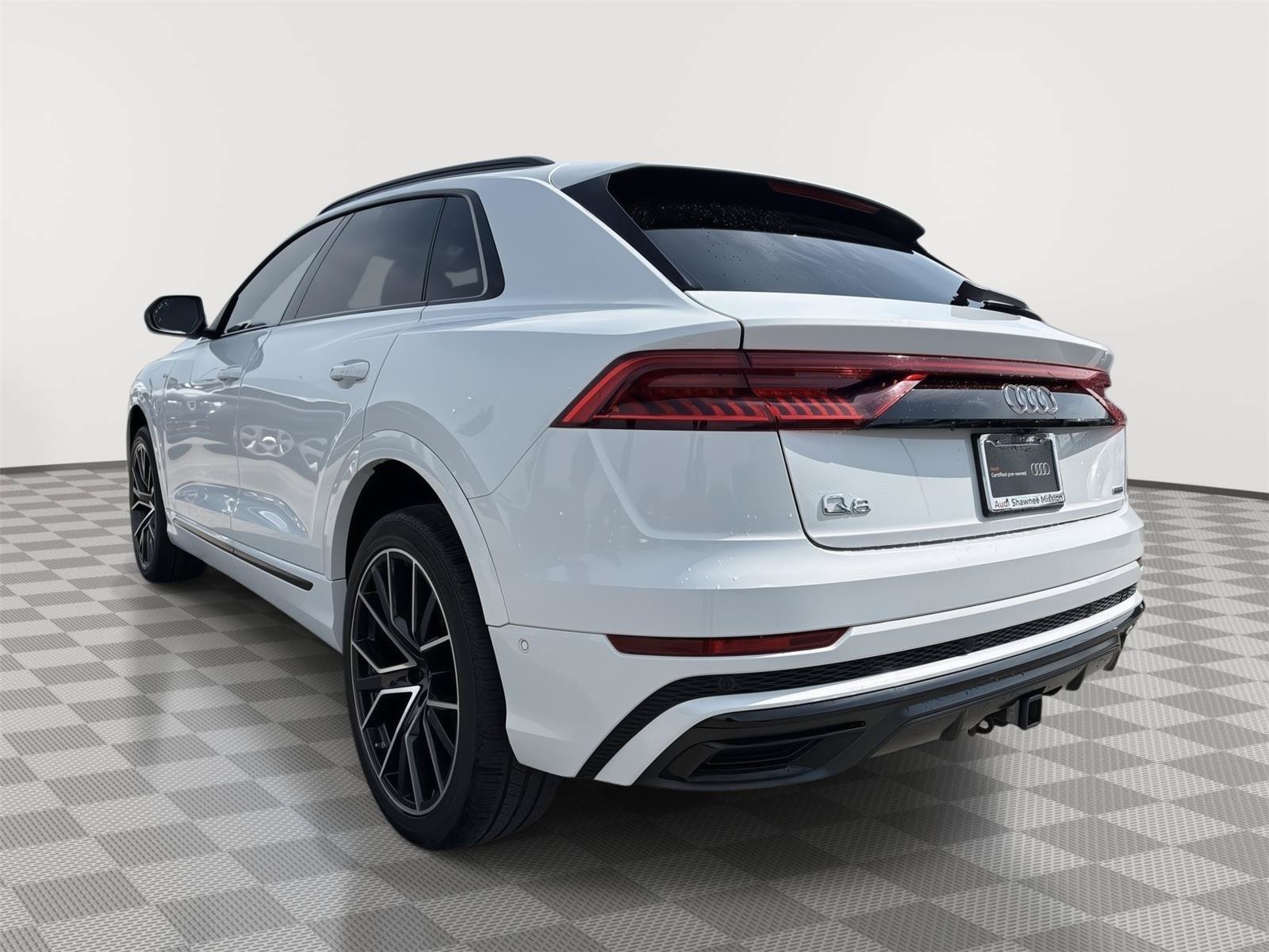 Certified 2023 Audi Q8 Premium Plus w/ Premium Plus Package AWD/4WD image 3
