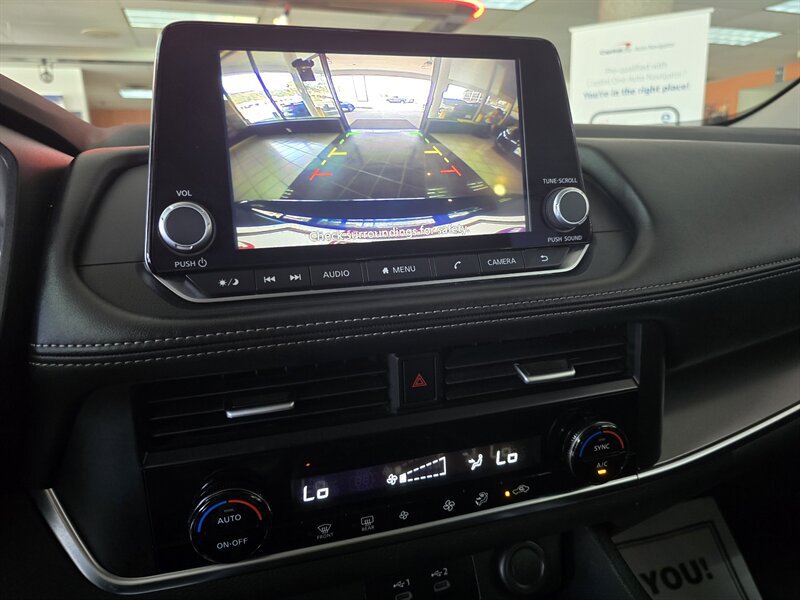 Used 2026 Nissan Rogue SV AWD/4WD image 23