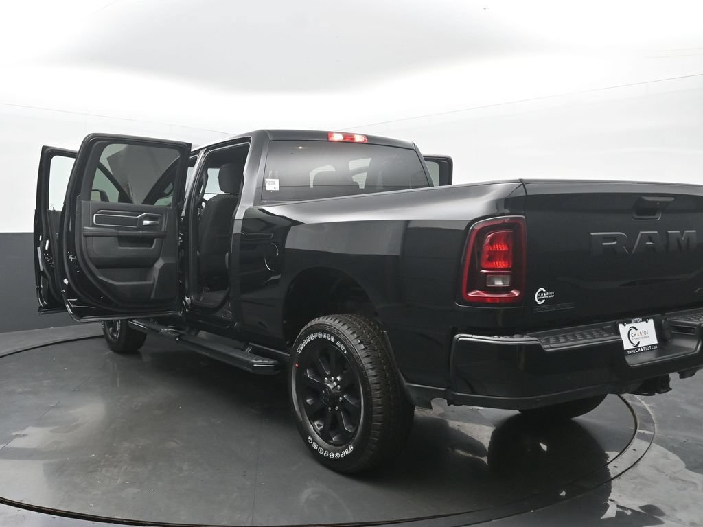 Used 2025 RAM 2500 Big Horn AWD/4WD image 58