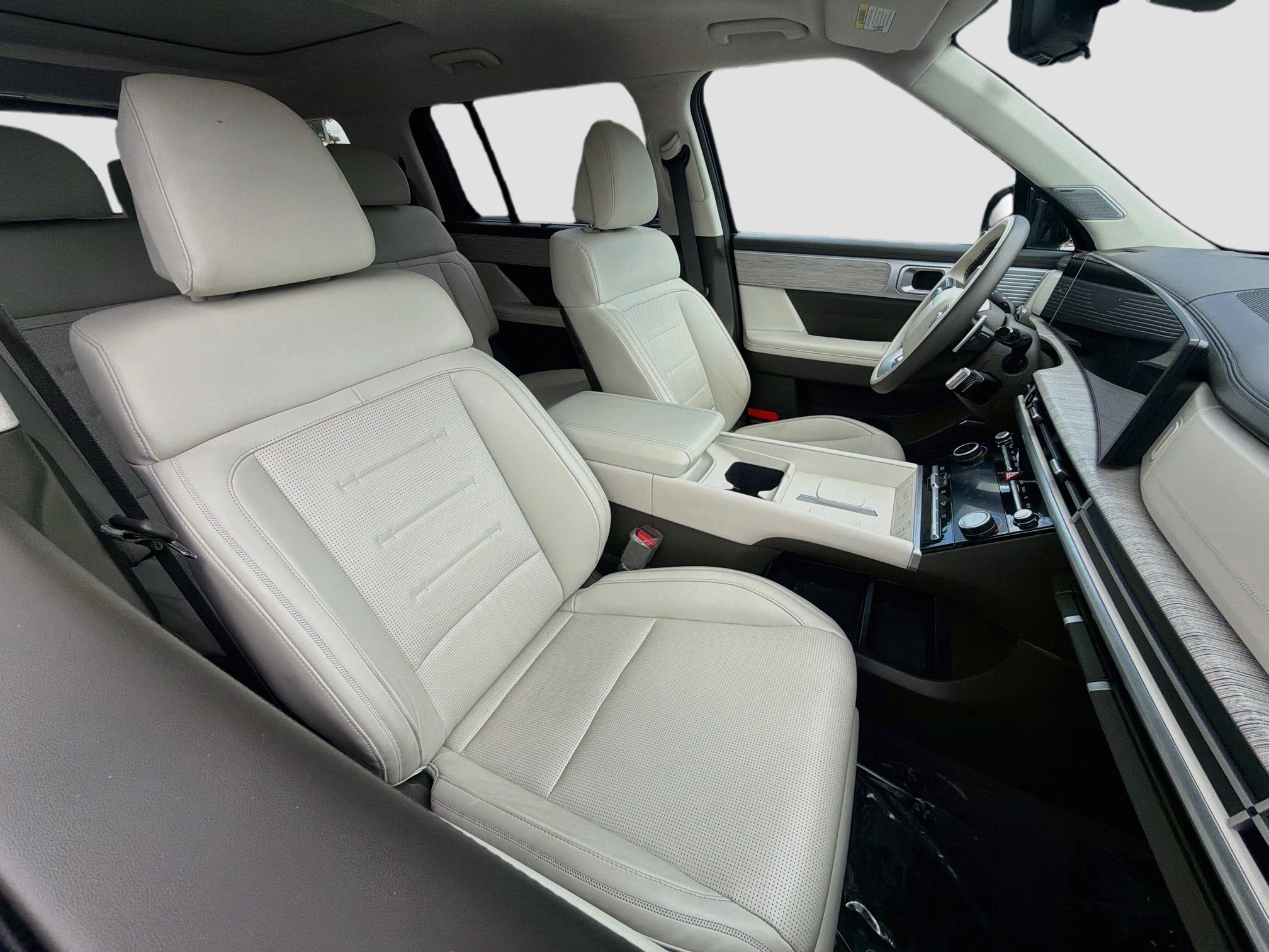 Used 2024 Hyundai Santa Fe Calligraphy AWD/4WD image 16