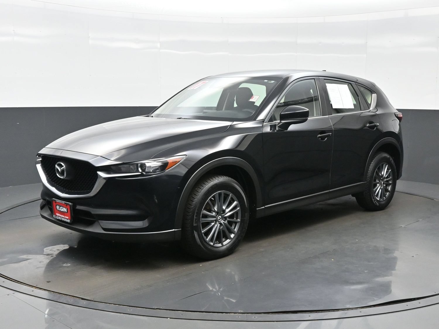 Used 2017 MAZDA CX-5 Sport FWD image 2