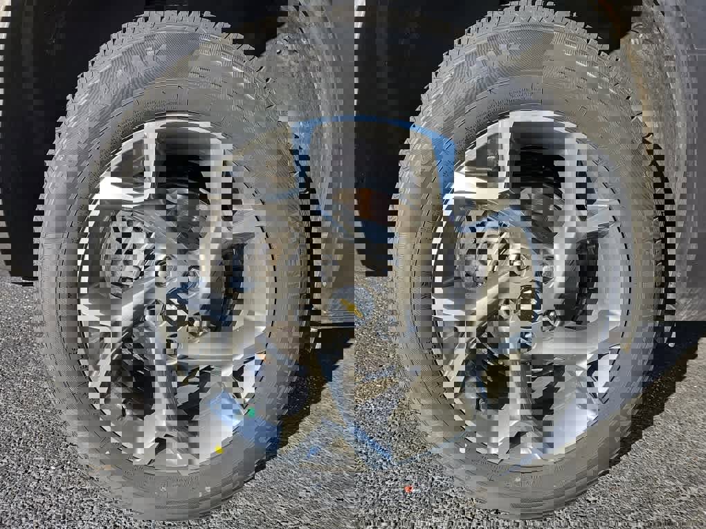 Used 2025 Chevrolet Trax LT w/ Driver Confidence Package image 22