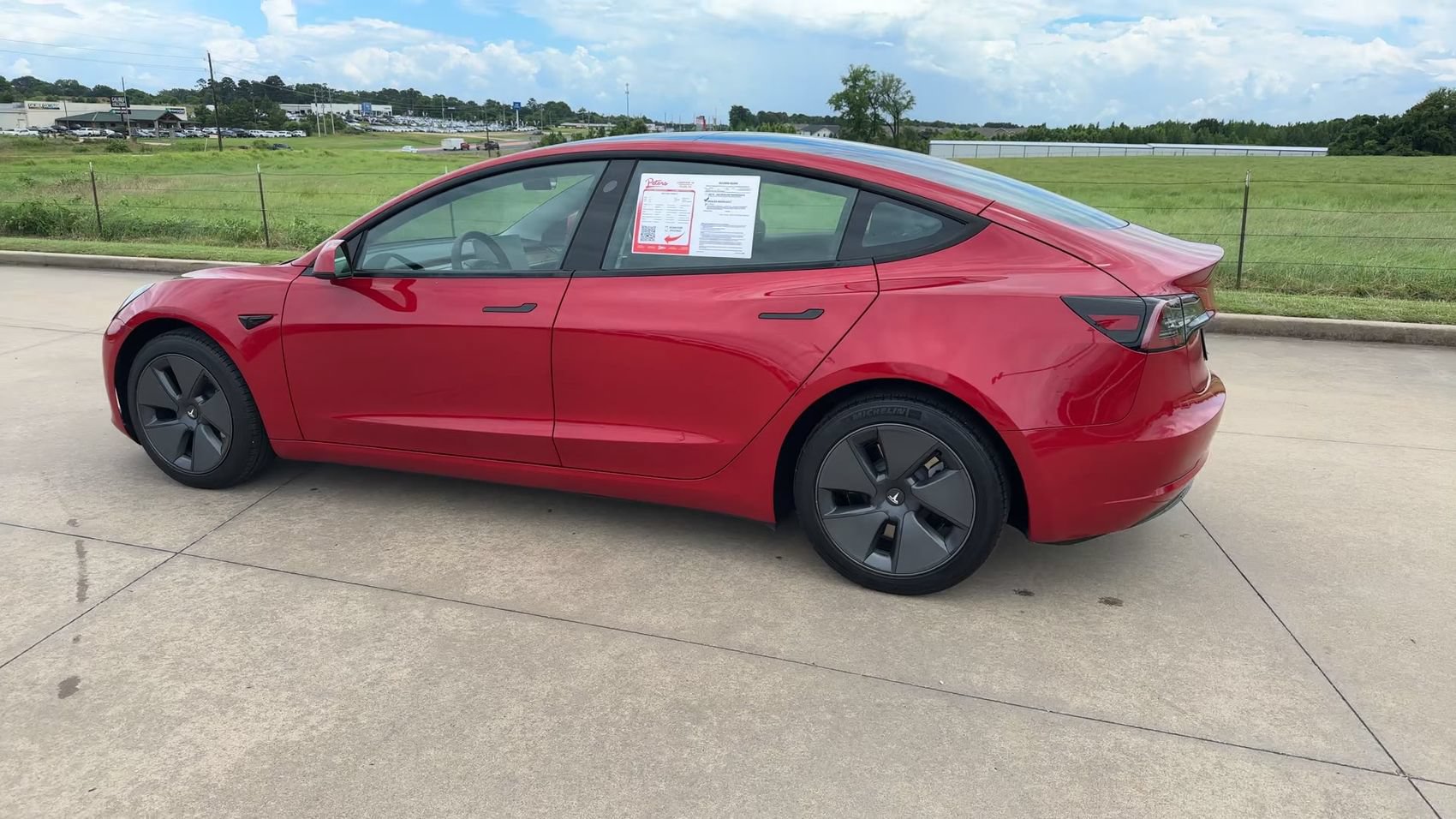 Used 2023 Tesla Model 3 Standard Range RWD image 6
