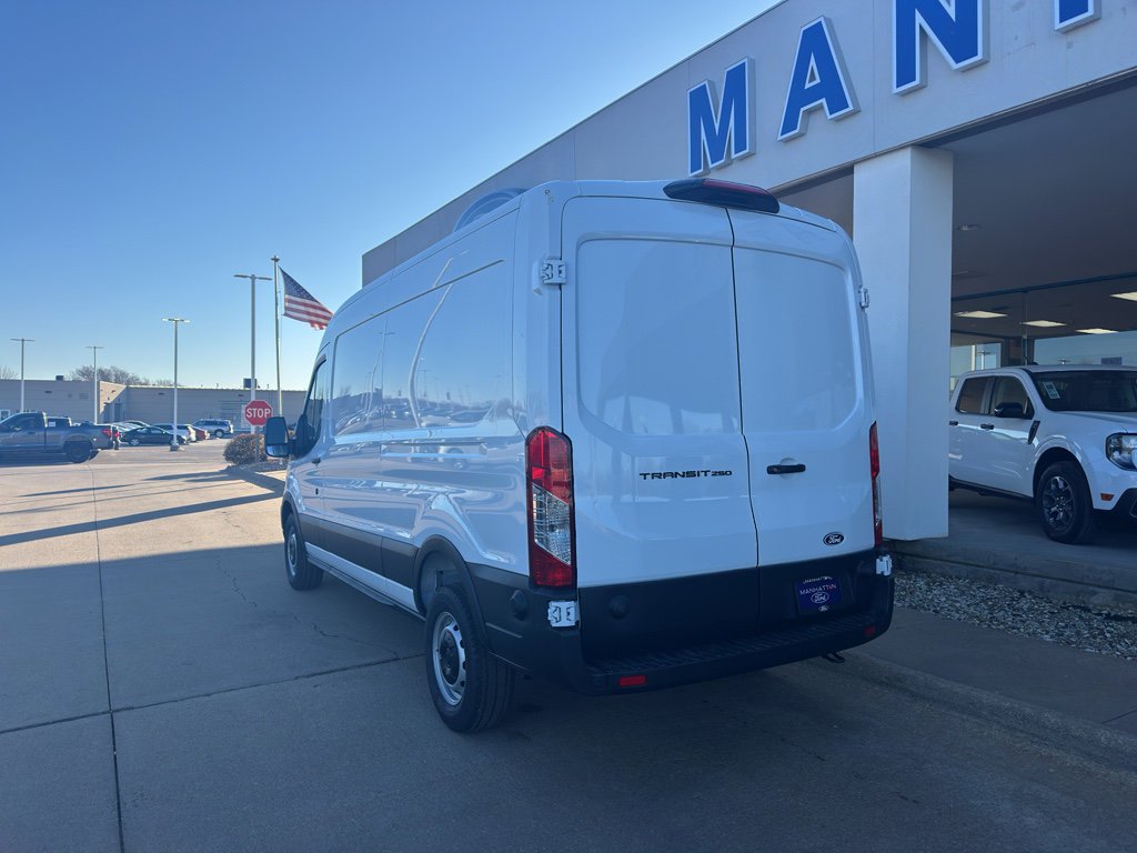 New 2026 Ford Transit 250 148 Medium Roof w/ Load Area Protection Package image 34