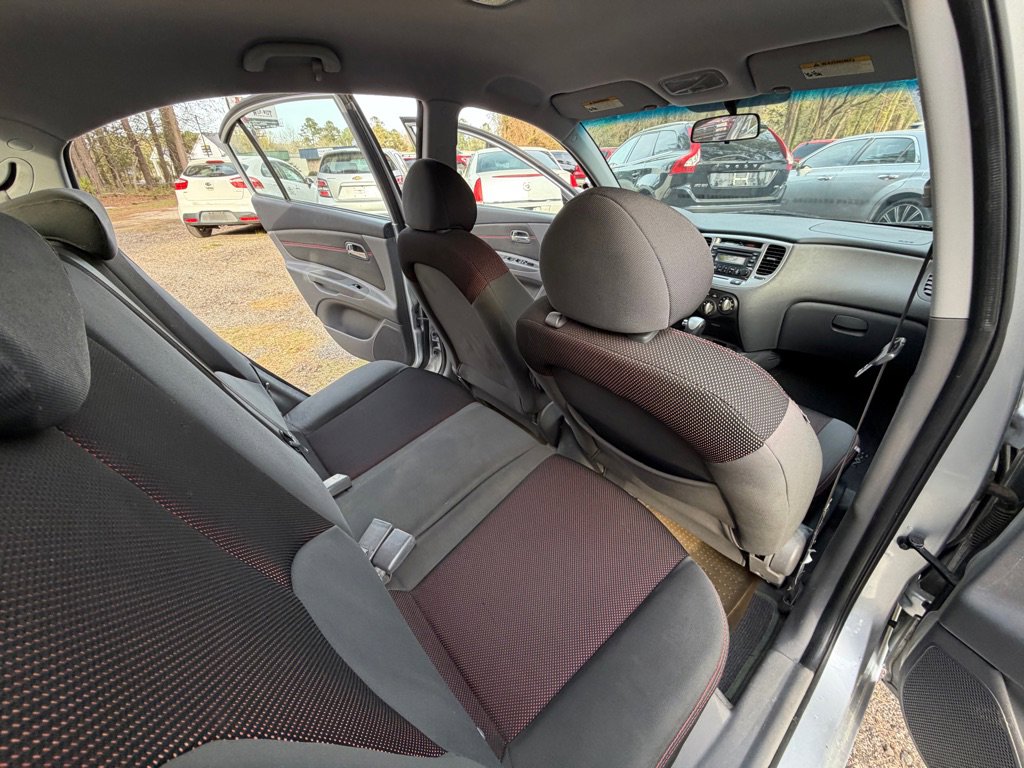 Used 2008 Kia Rio5 LX FWD image 17