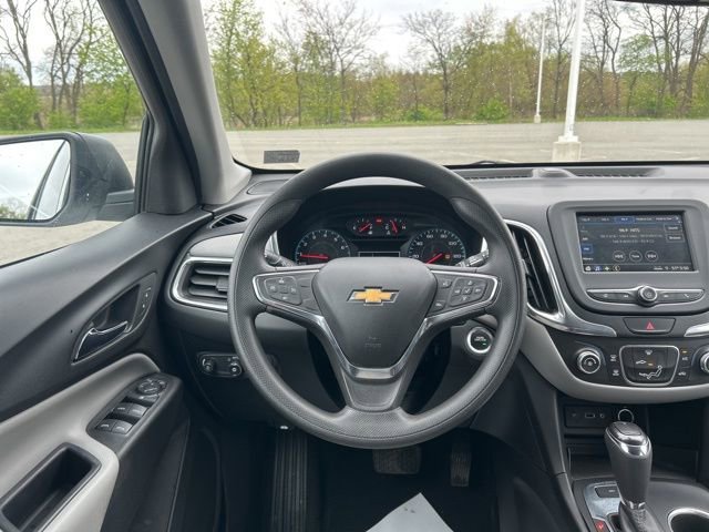 Used 2019 Chevrolet Equinox LS w/ LS Convenience Package AWD/4WD image 15