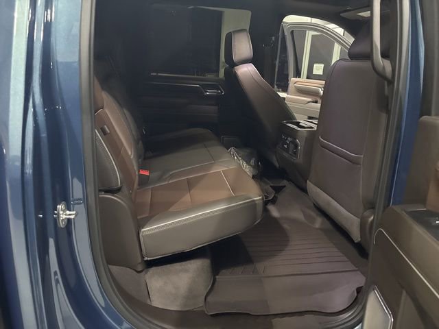 Used 2024 GMC Sierra 2500 Denali w/ Denali Reserve Package image 33