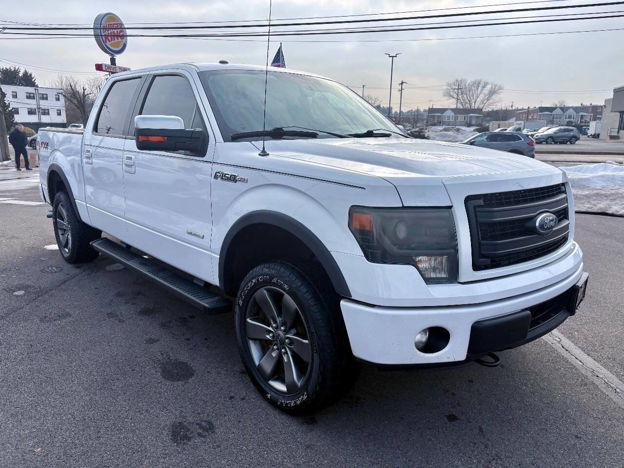 Used 2014 Ford F150 FX4 w/ Equipment Group 402A Luxury image 8
