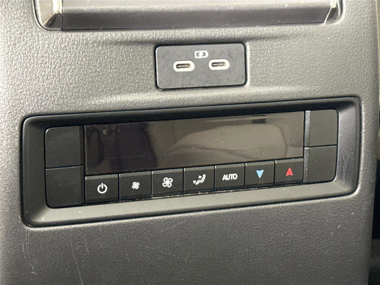 Certified 2024 MAZDA CX-90 3.3 Turbo S image 39