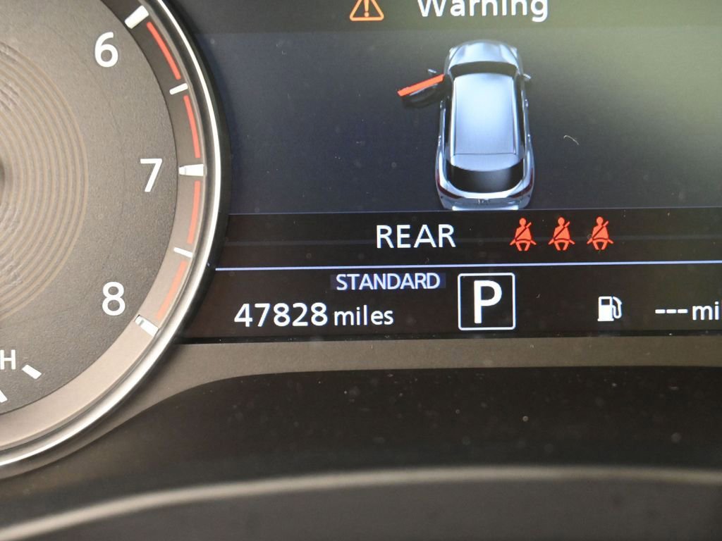 Used 2021 INFINITI QX50 Essential w/ Convenience Package image 17