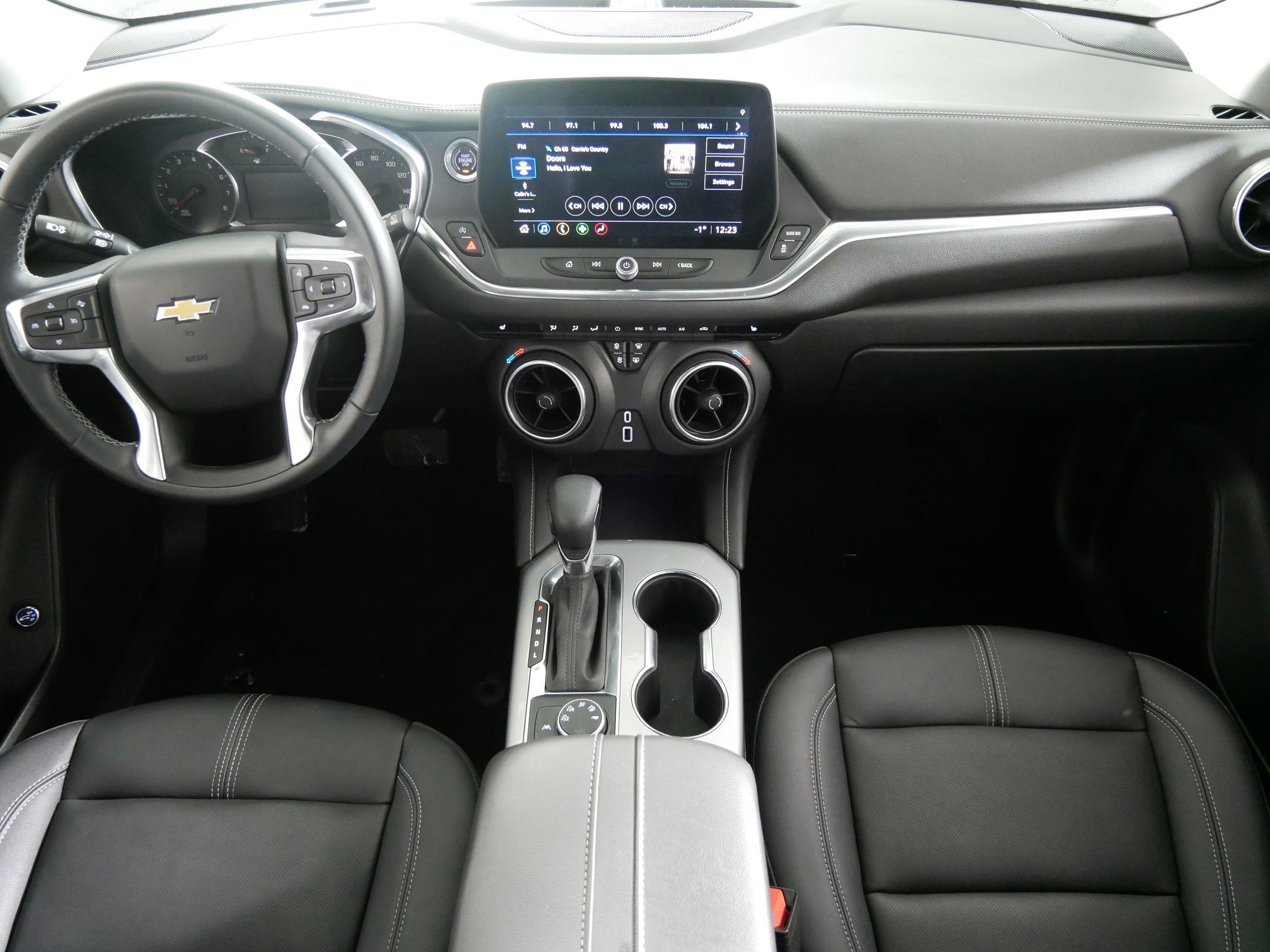 Used 2024 Chevrolet Blazer LT w/ LPO, Floor Liner Package image 10