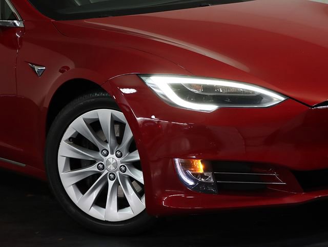 Used 2017 Tesla Model S 90D image 8