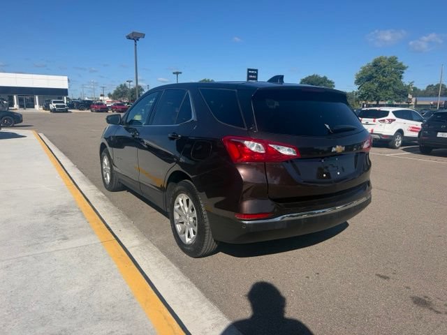 Used 2020 Chevrolet Equinox LT w/ Driver Convenience Package AWD/4WD image 9