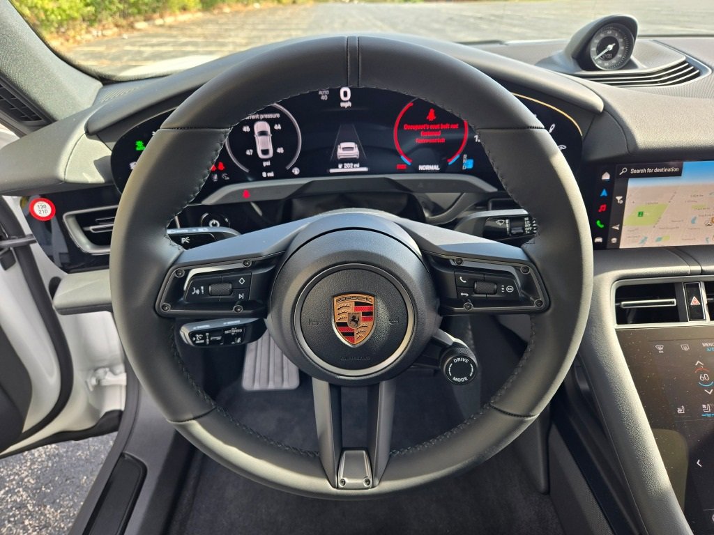 New 2026 Porsche Taycan image 29