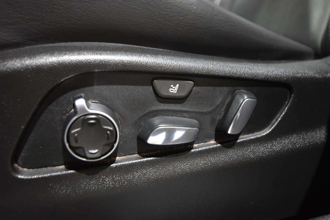 Used 2019 Cadillac XT4 Sport image 13