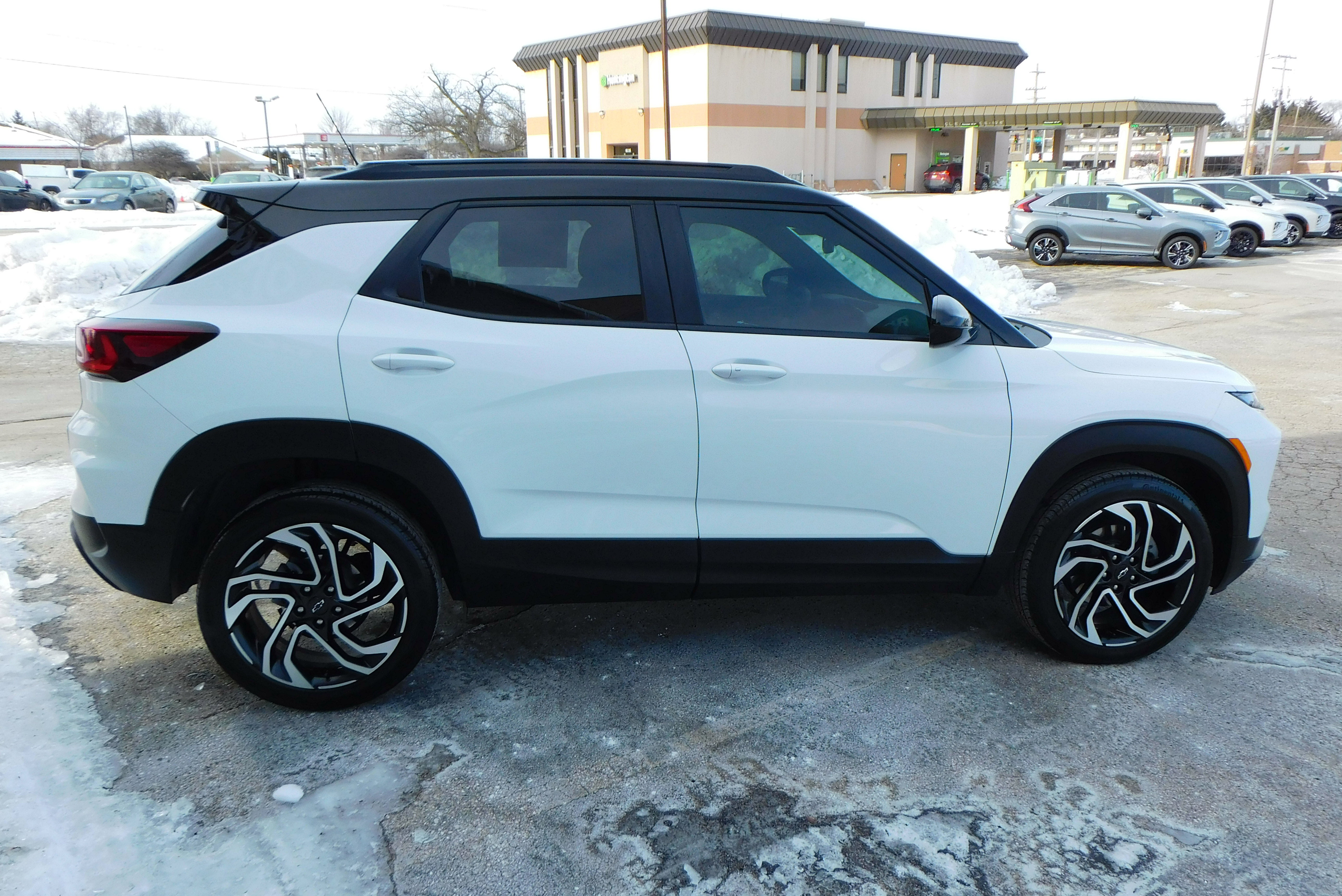 Used 2024 Chevrolet TrailBlazer RS w/ Convenience Package image 6