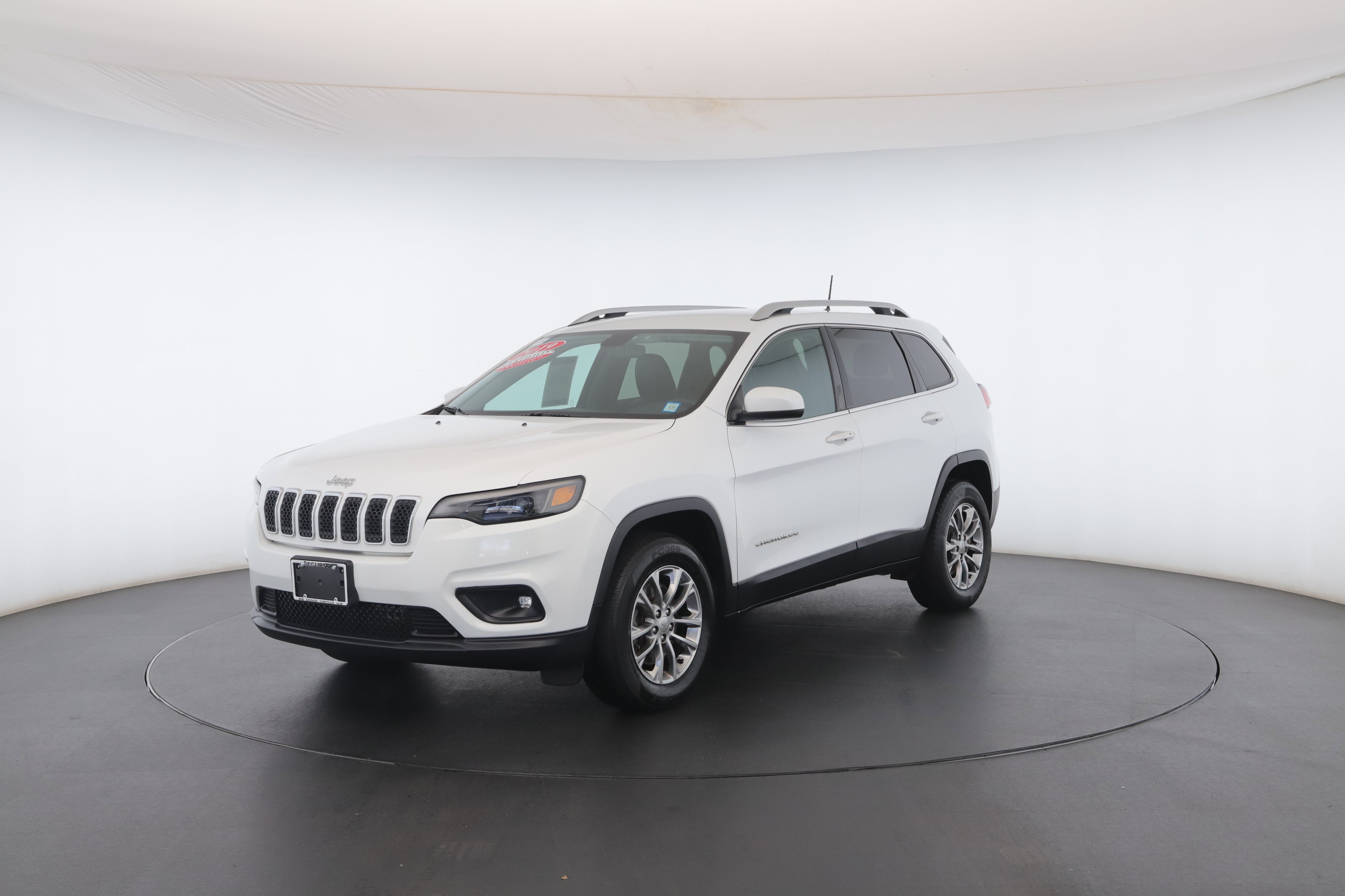 Used 2019 Jeep Cherokee Latitude Plus image 36