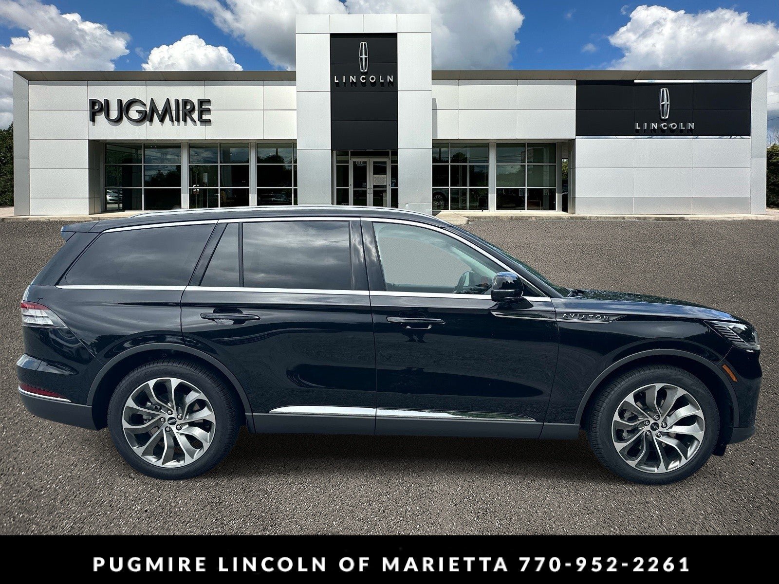 New 2026 Lincoln Aviator Reserve RWD image 4